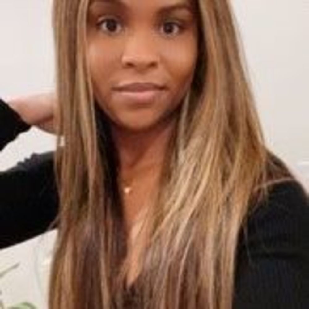 Meet your Posher, Isha